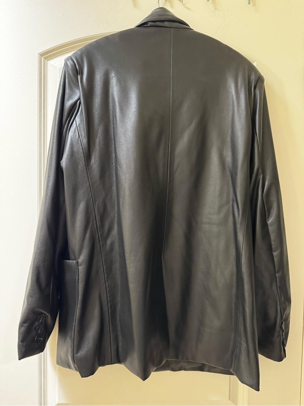 Faux leather blazer - Picture 3 of 5